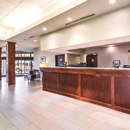 Norwood Inn & Suites Milwaukee Butler Kültér fotó